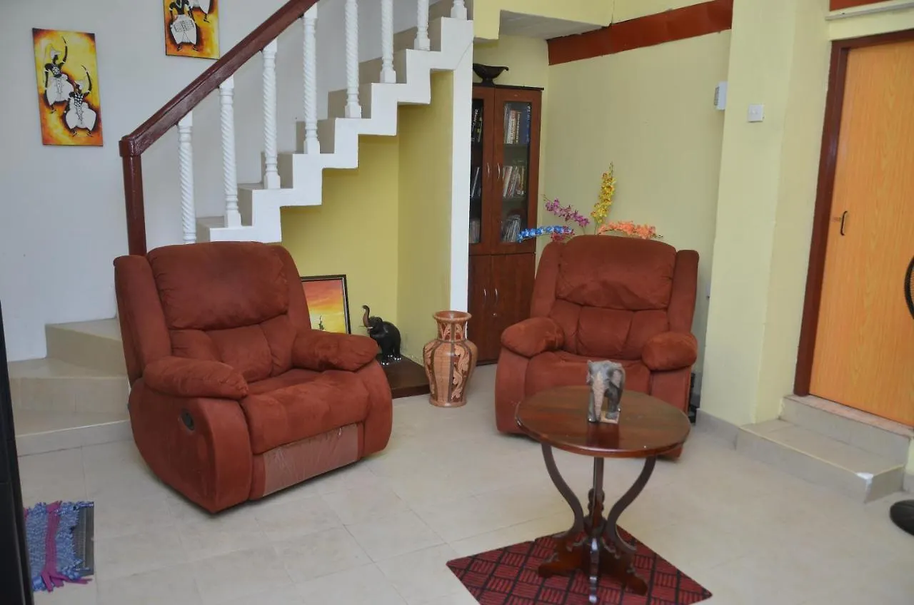 Villa Eco Green Airport Katunayaka Habitación en casa particular